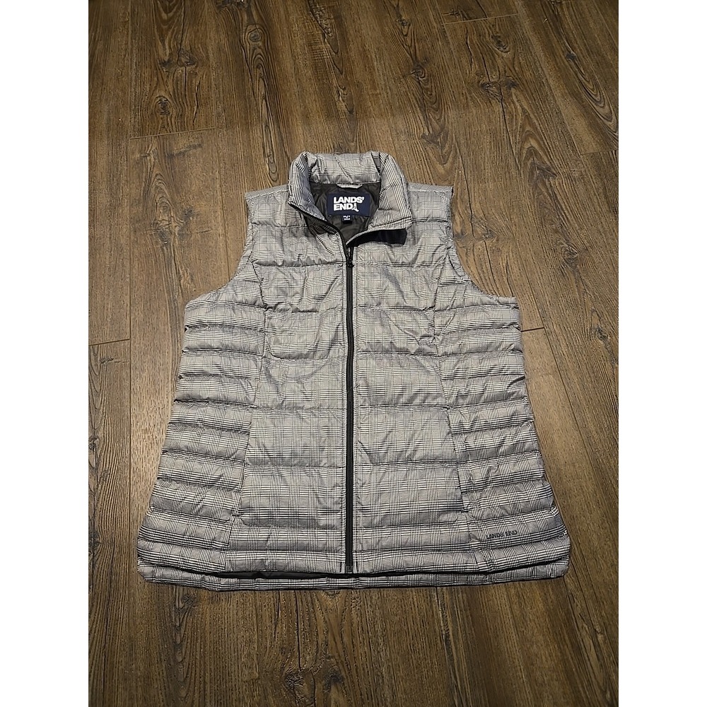 Land's End Women's XL (18) Black/White Puffer Vest